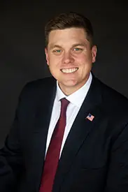 JoeySpellerberg_drkbkg2